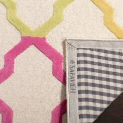 Safavieh Kids SFK102 Hand Tufted Area Rug - Safavieh -Safavieh Rug Outlet Store GUEST 1c4c6c51 4668 4674 82cf f526b304dfb1