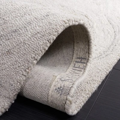 Abstract ABT148 Hand Tufted Area Rug - Safavieh 5 Abstract ABT148 Hand Tufted Area Rug - Safavieh - Image 5