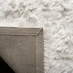 Ocean Shag OCG101 Hand Tufted Area Rug - Safavieh -Safavieh Rug Outlet Store GUEST 27511431 e3b6 404a b475 21f9442f0503