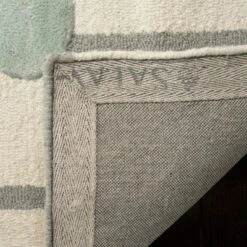 Safavieh Kids SFK909 Hand Tufted Area Rug - Safavieh -Safavieh Rug Outlet Store GUEST 41e5fe60 4469 45ca 9ef1 764a83259c37