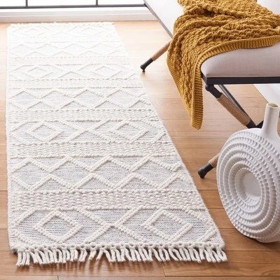 Vermont VRM251 Hand Loomed Area Rug - Safavieh 1 Vermont VRM251 Hand Loomed Area Rug - Safavieh