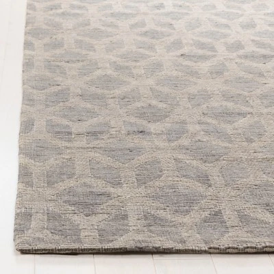 Taryn Geometric Design Area Rug - Safavieh 1 Taryn Geometric Design Area Rug - Safavieh