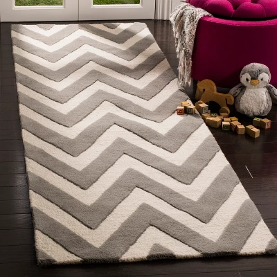 Safavieh Kids SFK921 Hand Tufted Area Rug - Safavieh 1 Safavieh Kids SFK921 Hand Tufted Area Rug - Safavieh