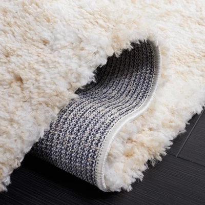 Berber Shag BER572 Power Loomed Area Rug - Safavieh 3 Berber Shag BER572 Power Loomed Area Rug - Safavieh - Image 3