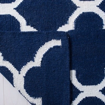 York Dhurrie Rug - Safavieh 2 York Dhurrie Rug - Safavieh - Image 2