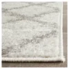 Ivory/Silver Geometric Loomed Accent Rug - (3'x5') - Safavieh