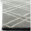 Camille Crosshatch Tufted Rug - Safavieh
