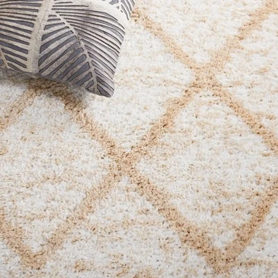 Berber Shag BER572 Power Loomed Area Rug - Safavieh 4 Berber Shag BER572 Power Loomed Area Rug - Safavieh - Image 4