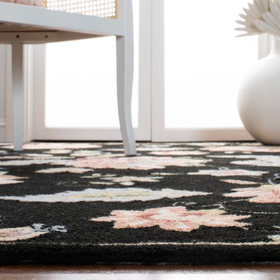 Chelsea HK306 Hand Hooked Area Rug - Safavieh 3 Chelsea HK306 Hand Hooked Area Rug - Safavieh - Image 3