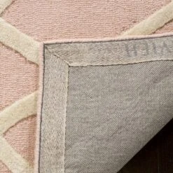 Safavieh Kids SFK905 Hand Tufted Area Rug - Safavieh -Safavieh Rug Outlet Store GUEST a7ab2ab0 e53c 4fce b2dd d66351a15fe5