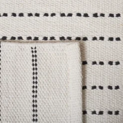 Kilim KLM706 Hand Woven Area Rug - Safavieh -Safavieh Rug Outlet Store GUEST a959191e f52e 4996 b748 64d3b2d98a8b