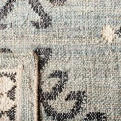 Kilim KLM762 Hand Woven Area Rug - Safavieh 9 Kilim KLM762 Hand Woven Area Rug - Safavieh -Safavieh Rug Outlet Store GUEST bac050ec 323a 4757 b9f1 c47c16a587af