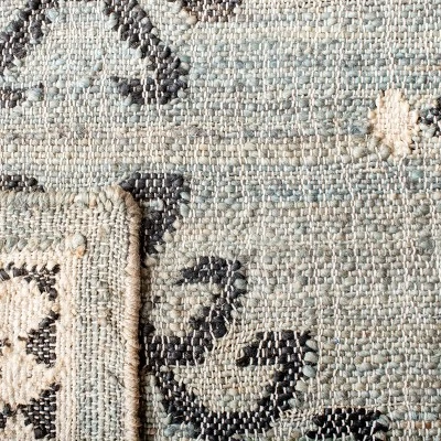 Kilim KLM762 Hand Woven Area Rug - Safavieh 5 Kilim KLM762 Hand Woven Area Rug - Safavieh - Image 5