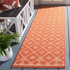 Courtyard CY6303 Power Loomed Indoor/Outdoor Area Rug - Safavieh