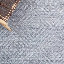 Abstract ABT148 Hand Tufted Area Rug - Safavieh 8 Abstract ABT148 Hand Tufted Area Rug - Safavieh -Safavieh Rug Outlet Store GUEST d77ef718 d24b 4f92 a304 8dd7cc776614