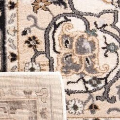 Rosario Medallion Accent Rug - Safavieh -Safavieh Rug Outlet Store GUEST dd73b29c ff9e 4b5f 84b9 9320c5625125