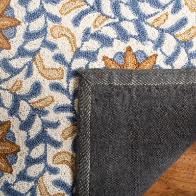 Hooked Reyna Rug - Safavieh 2 Hooked Reyna Rug - Safavieh - Image 2