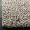 Bridgett Chevron Loomed Rug - Safavieh