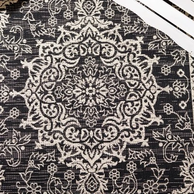 Courtyard CY8679 Power Loomed Indoor/Outdoor Area Rug - Safavieh 3 Courtyard CY8679 Power Loomed Indoor/Outdoor Area Rug - Safavieh - Image 3