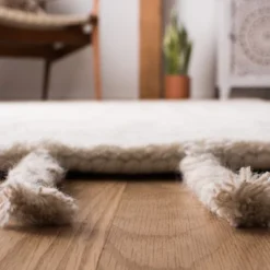 Casablanca CSB203 Hand Tufted Moroccan Area Rug - Safavieh -Safavieh Rug Outlet Store GUEST fdbd97a6 bf3a 4e9d a5bd be41070f6e86